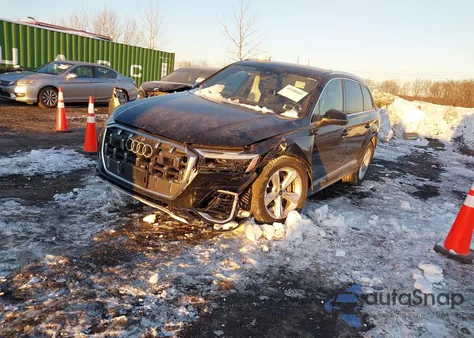 2025 Audi Q7 Premium 45 Tfsi Quattro Tiptronic z USA, uszkodzony, nr VIN WA1ACBF77SD007268